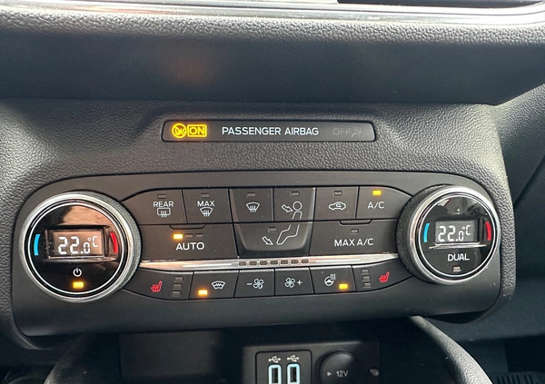 Ford Kuga cena 101900 przebieg: 58588, rok produkcji 2020 z Resko małe 326